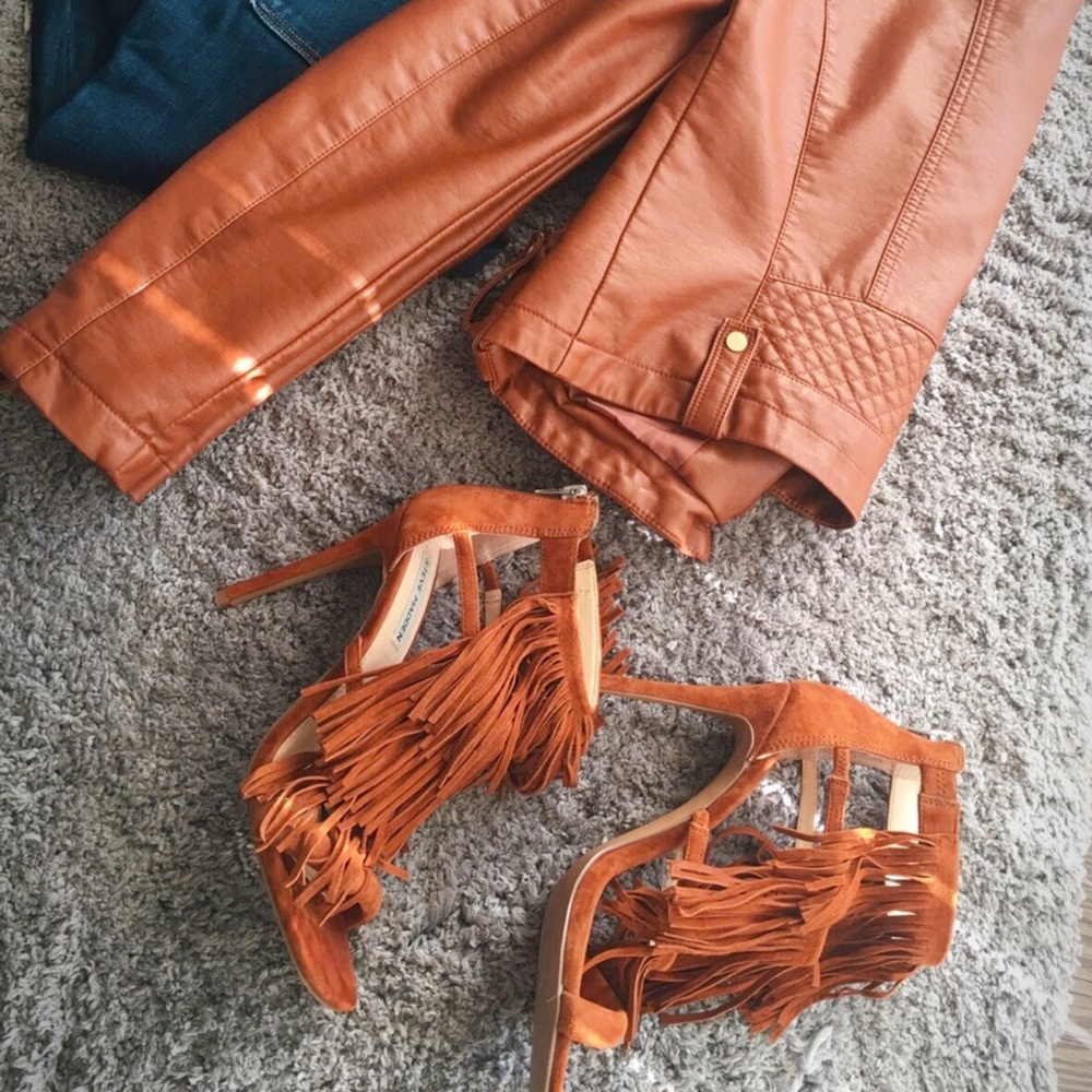 Suede Fringe Heeled Sandals